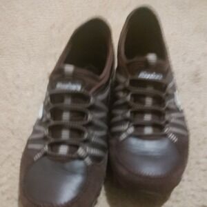 Skechers Women Casual Slip On Sneakers Brown Leather Textile Shoes Size 6.5